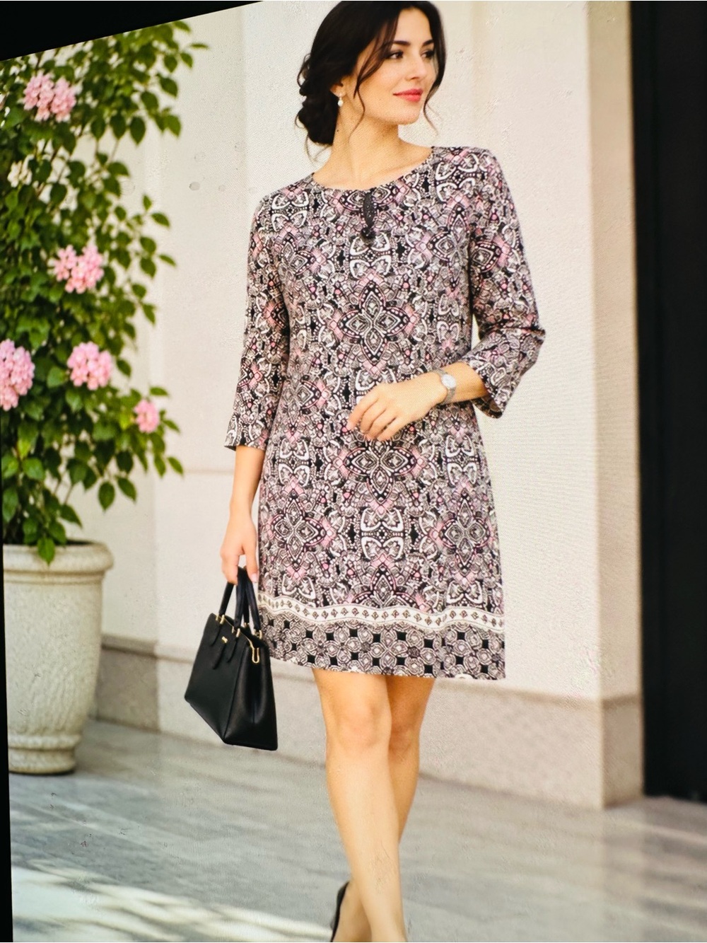 Women's Pink black and white rose Ali pattern  Shift Dress